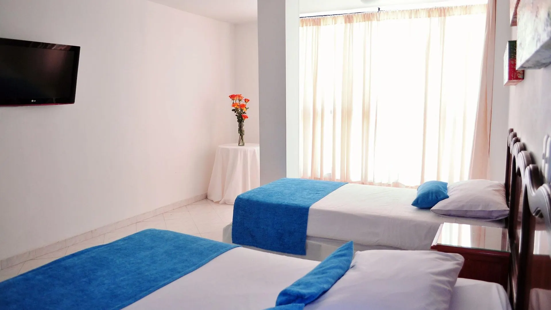 Hotel Valladolid Santa Marta   Santa Marta (Magdalena)